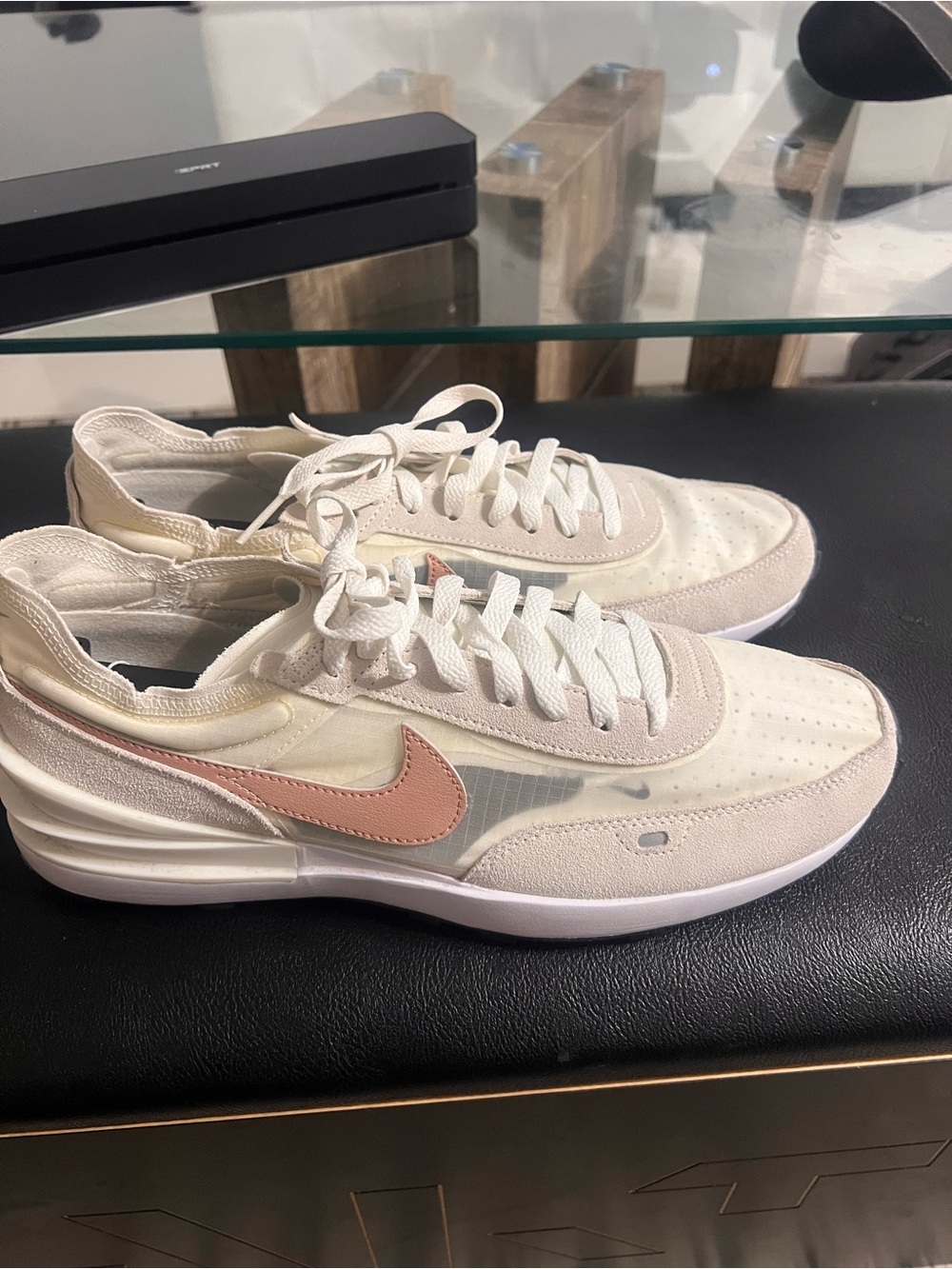 Nike Men's Cream and Pale Pink Low-Top Athletic Sneakers